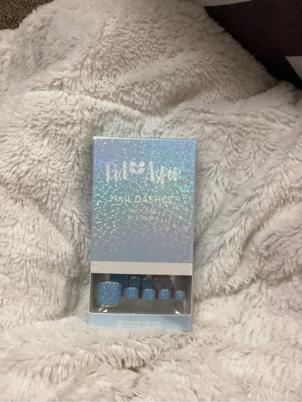 Press-On Nail Set - Blue Glitter Nail Dashes